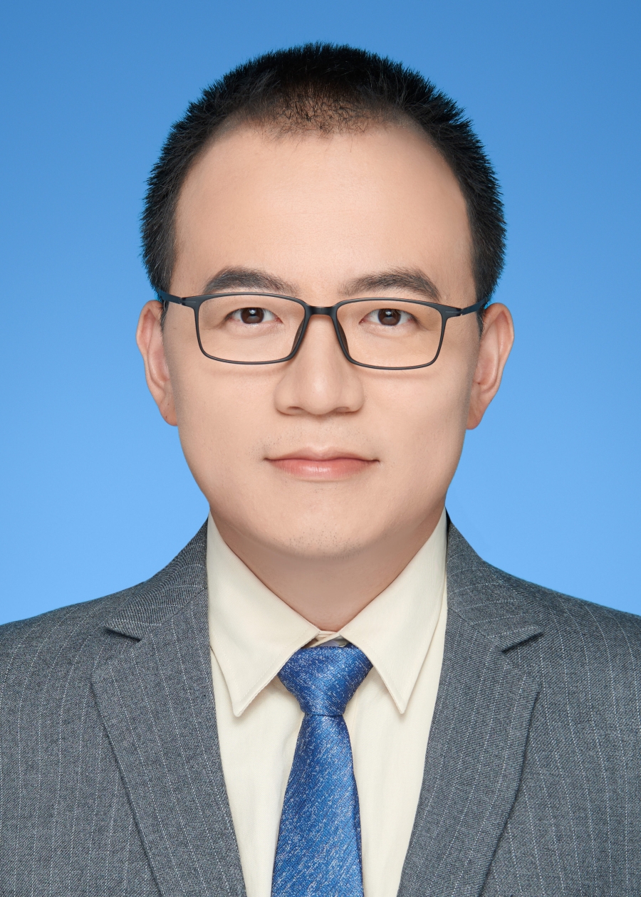 梁鹏博